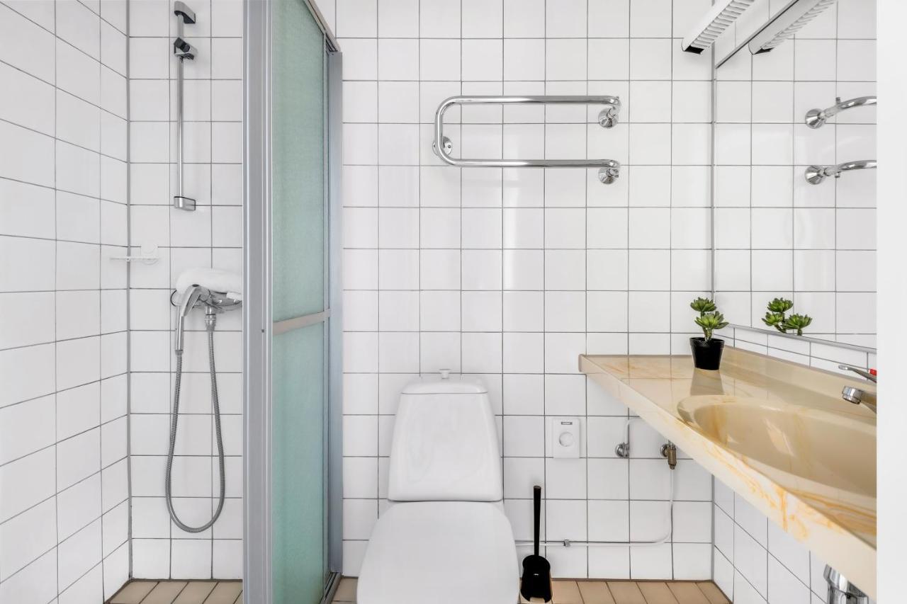 Hiisi Hotel Лохья Экстерьер фото